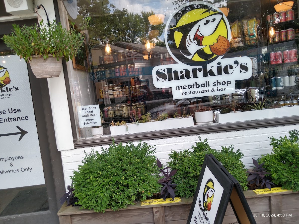 Sharkie's Woodstock